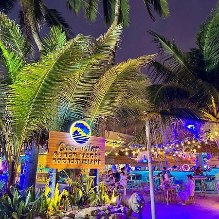 Casa Pilar Beach Resort Manoc-Manoc Екстериор снимка