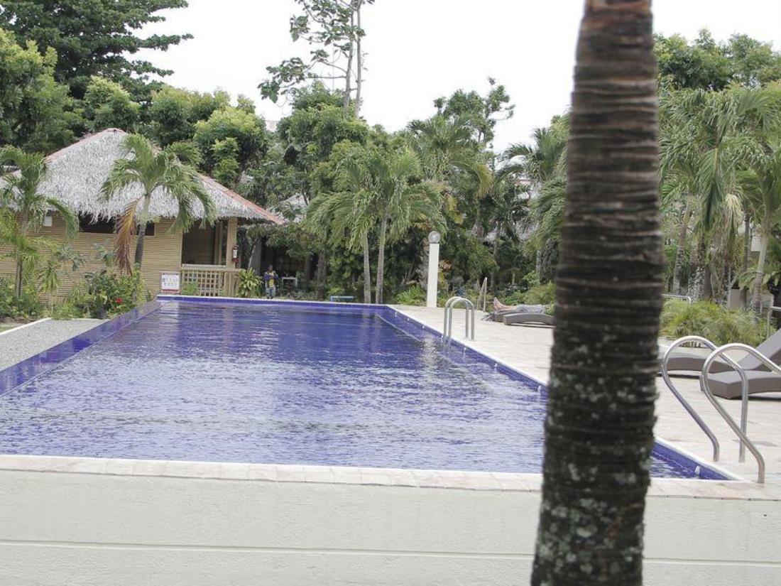 Casa Pilar Beach Resort Manoc-Manoc Екстериор снимка