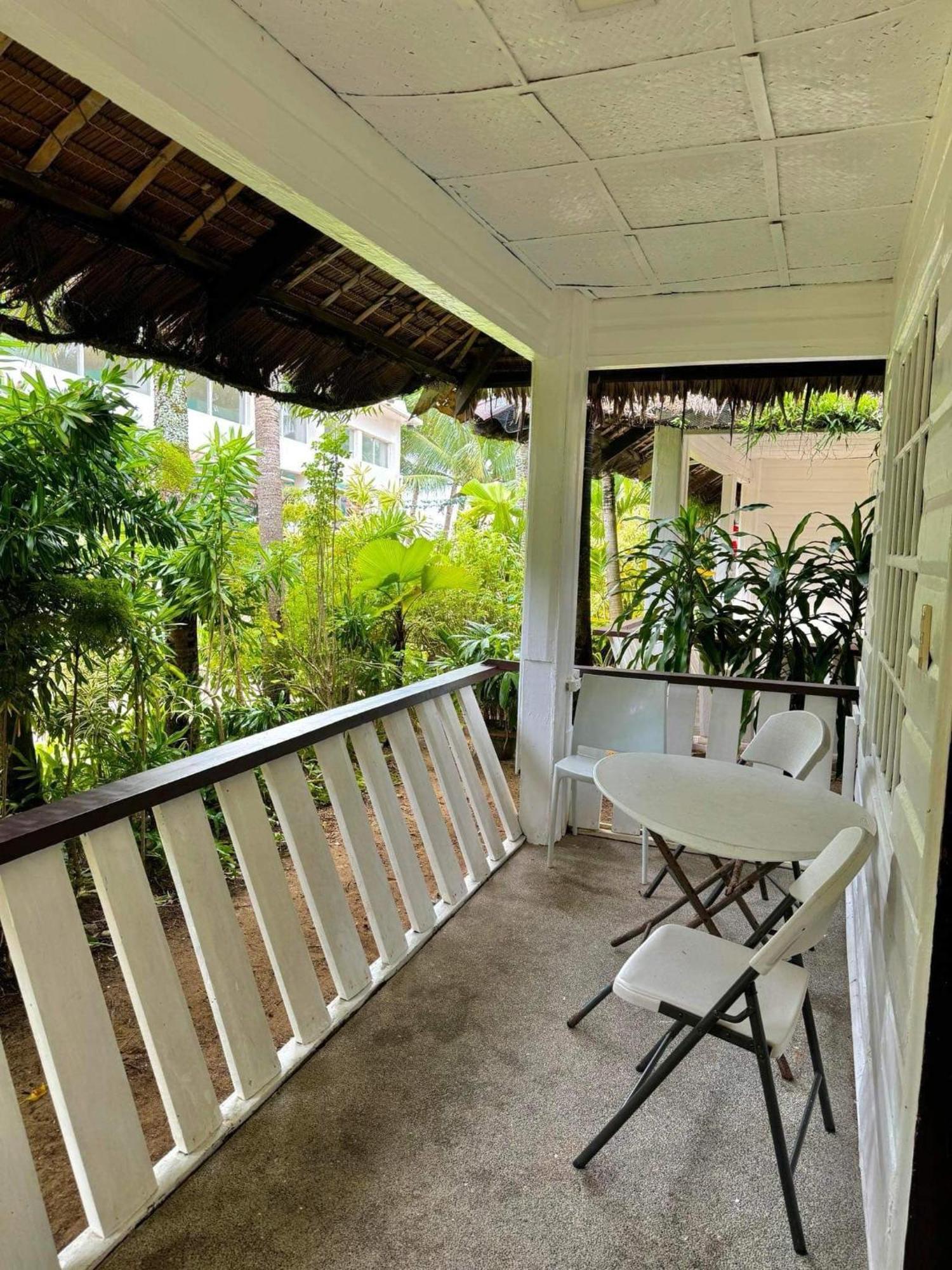 Casa Pilar Beach Resort Manoc-Manoc Екстериор снимка
