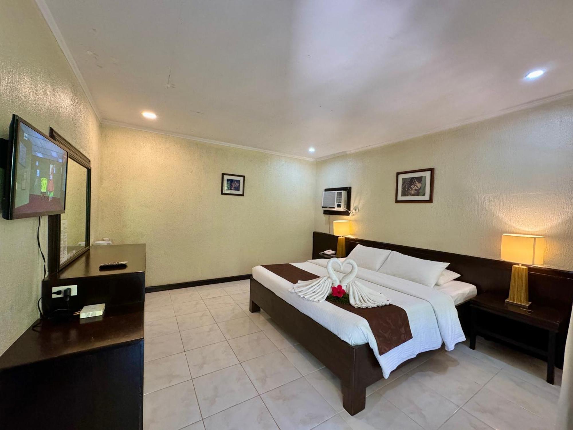 Casa Pilar Beach Resort Manoc-Manoc Екстериор снимка