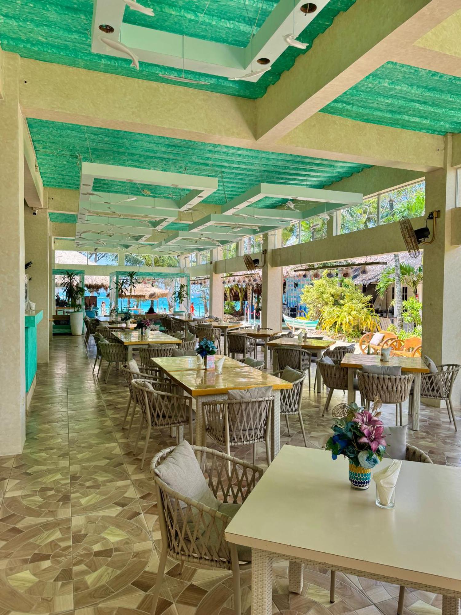 Casa Pilar Beach Resort Manoc-Manoc Екстериор снимка