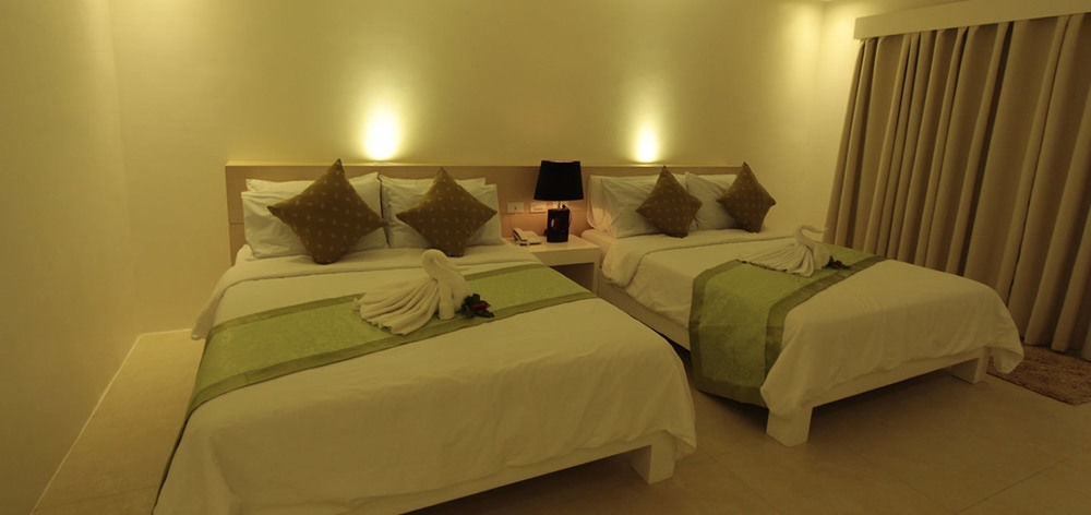 Casa Pilar Beach Resort Manoc-Manoc Екстериор снимка