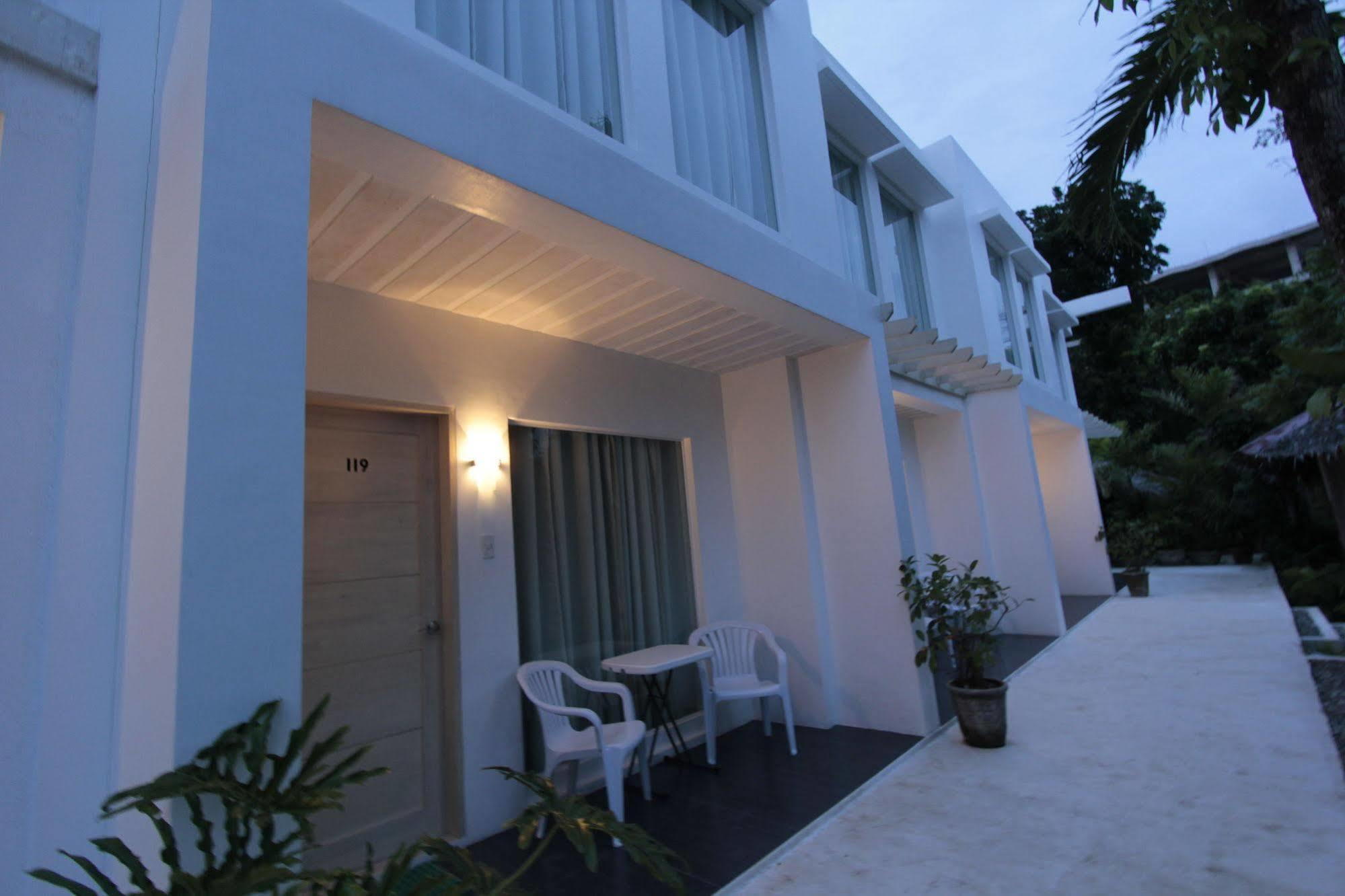 Casa Pilar Beach Resort Manoc-Manoc Екстериор снимка